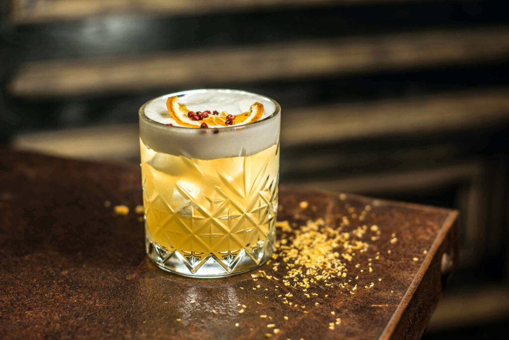 whiskey-sour-1024x683 Asidik, Dengeli, Gerçek Bir Klasik: Whisky Sour